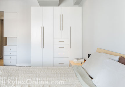 Wardrobe Storge for Efficient Furnishings