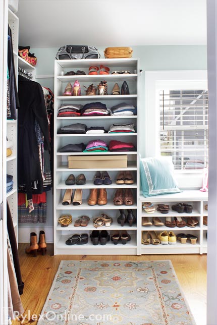 Closet Storage with Shoe Bench