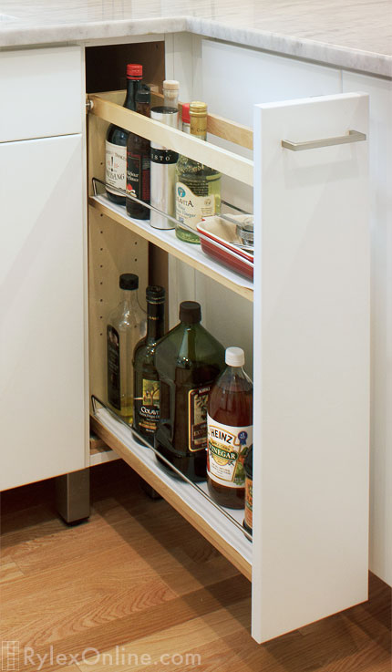 Kitchen Pull-Out Shelves for Wasted Space