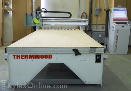 CNC production machine Thermwood CS 43