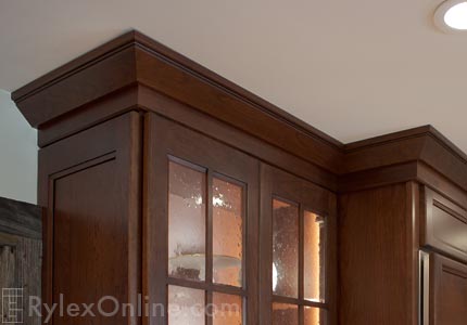 Crown Moulding for a Finishing Touch