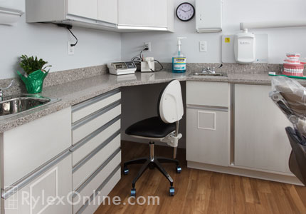 Durable and Efficient Dental Lab Cabinets