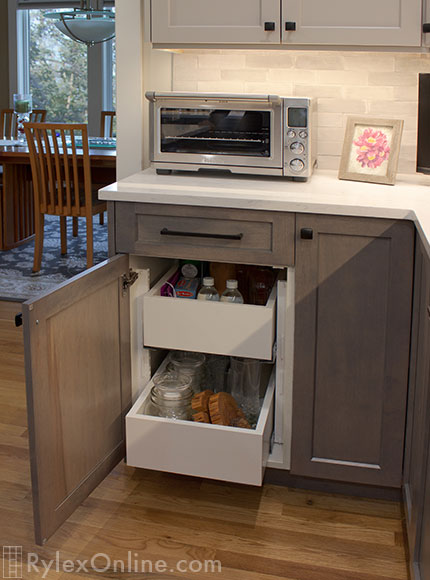 Kitchen Reface Add Functionality with Pull-Out Drawers