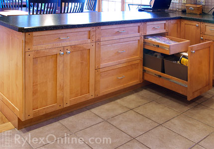 Pullout Recycle Kitchen Cabinet