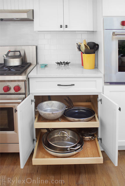 Rollout Kitchen Drawers for Pots and Pans