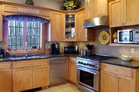 Solid Wood with Pegs Kitchen Cabinet Design