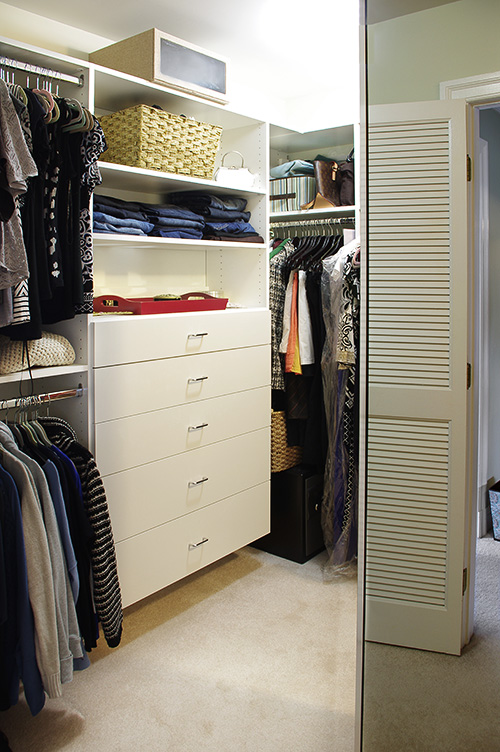 Bedroom Closet Cabinets with Drawers