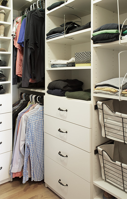 Closet with Dual Cabinet with Open Shelves