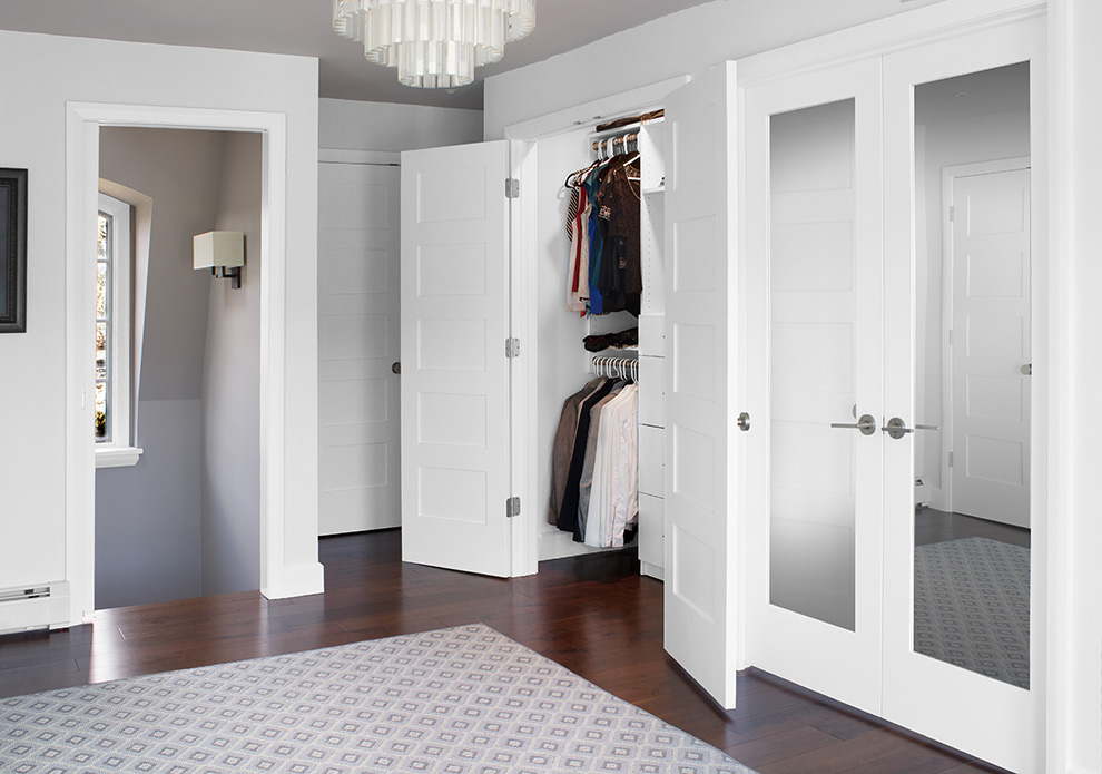 One Central Suite with Five Closets