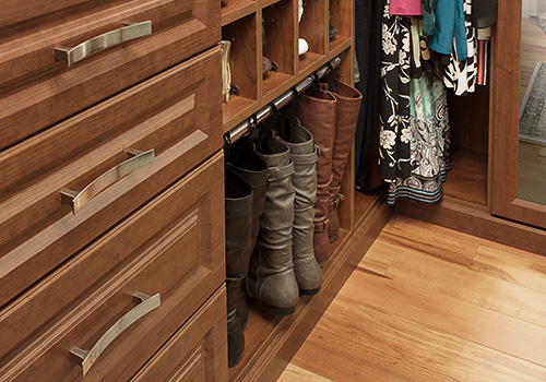 Closet Hanging Boot Shelf