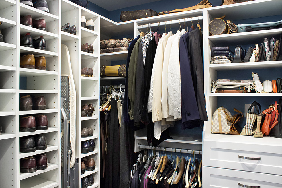 Walk-in Closet for the Professional Attire with Shoe Shelves