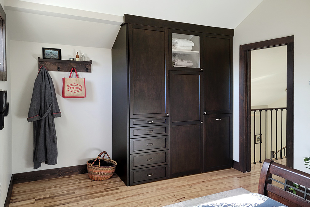 Sloped Ceiling Stylish Spacious Wardrobe