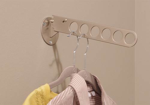 Adjustable Closet Valet Rod