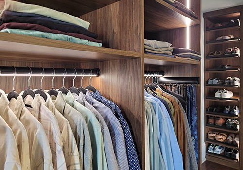 Lighted Closet Garment Rods for Rylex Designs