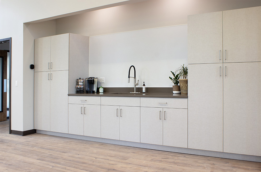 High-Pressure Durable Laminate Commercial Kitchenette Cabinets