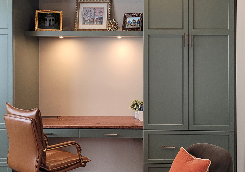 Built-In Home Office Desk with Floor-to-Ceiling Storage Cabinets & Open Display Shelf