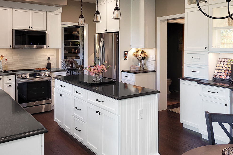 White Farmhouse Style Kitchen Remodel