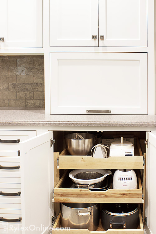 Kitchen Storage for Cook Ware