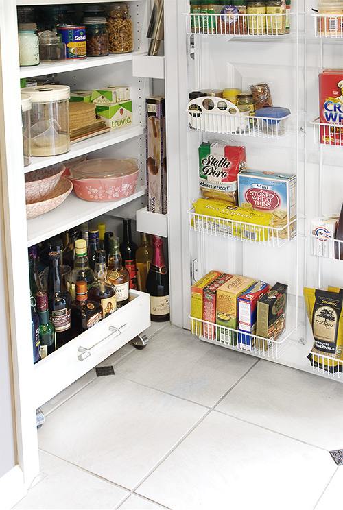 Kitchen Pantry Slideout Drawer