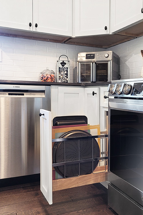 Stove Side Cabinet for Large Baking Trays