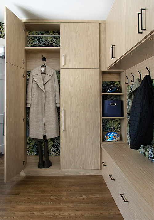 Built-In Mudroom Cabinets with Storage Bench Drawers, Open Shelves, Folding Valet Rod in Cabinet & Coat Rack