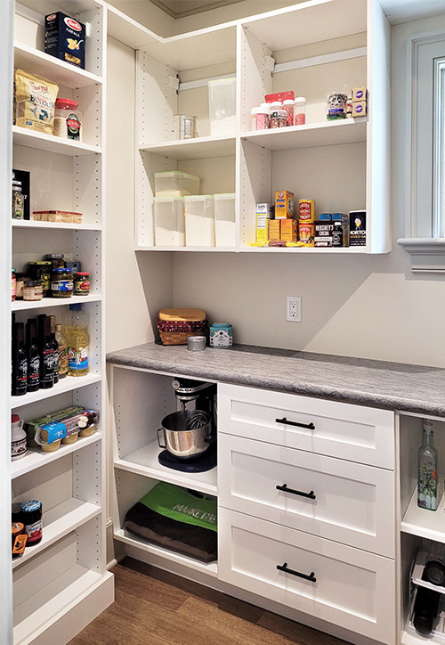 Custom Pantry Maximizes Storage Space