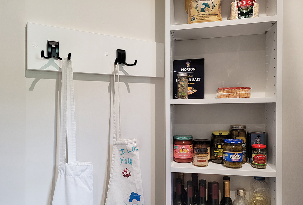 Pantry Apron Hook Rack and Adjustble Shelf Cabinet