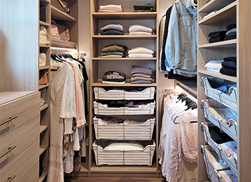 Elegance and Organization Closet