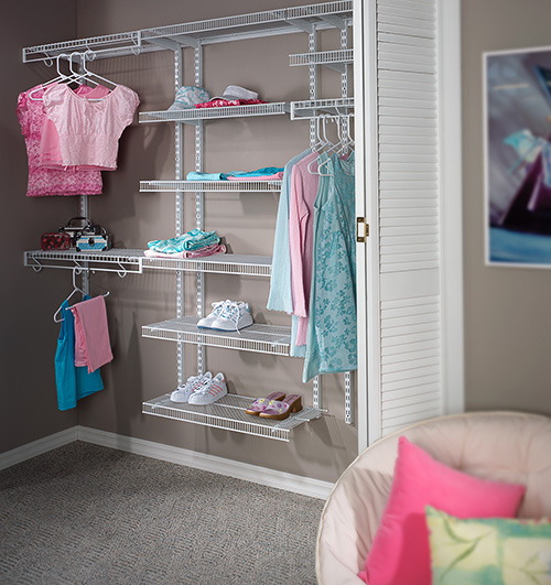 Fast Track Wire Shelving Kid's Closet